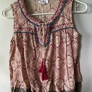 Ladies XS Boho top